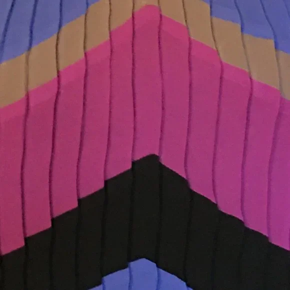 MAXandCLEO Pleated Chevron Print Dress XXS - Picture 6 of 8